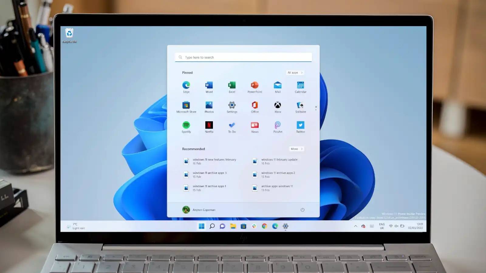 Windows 11 笔记本